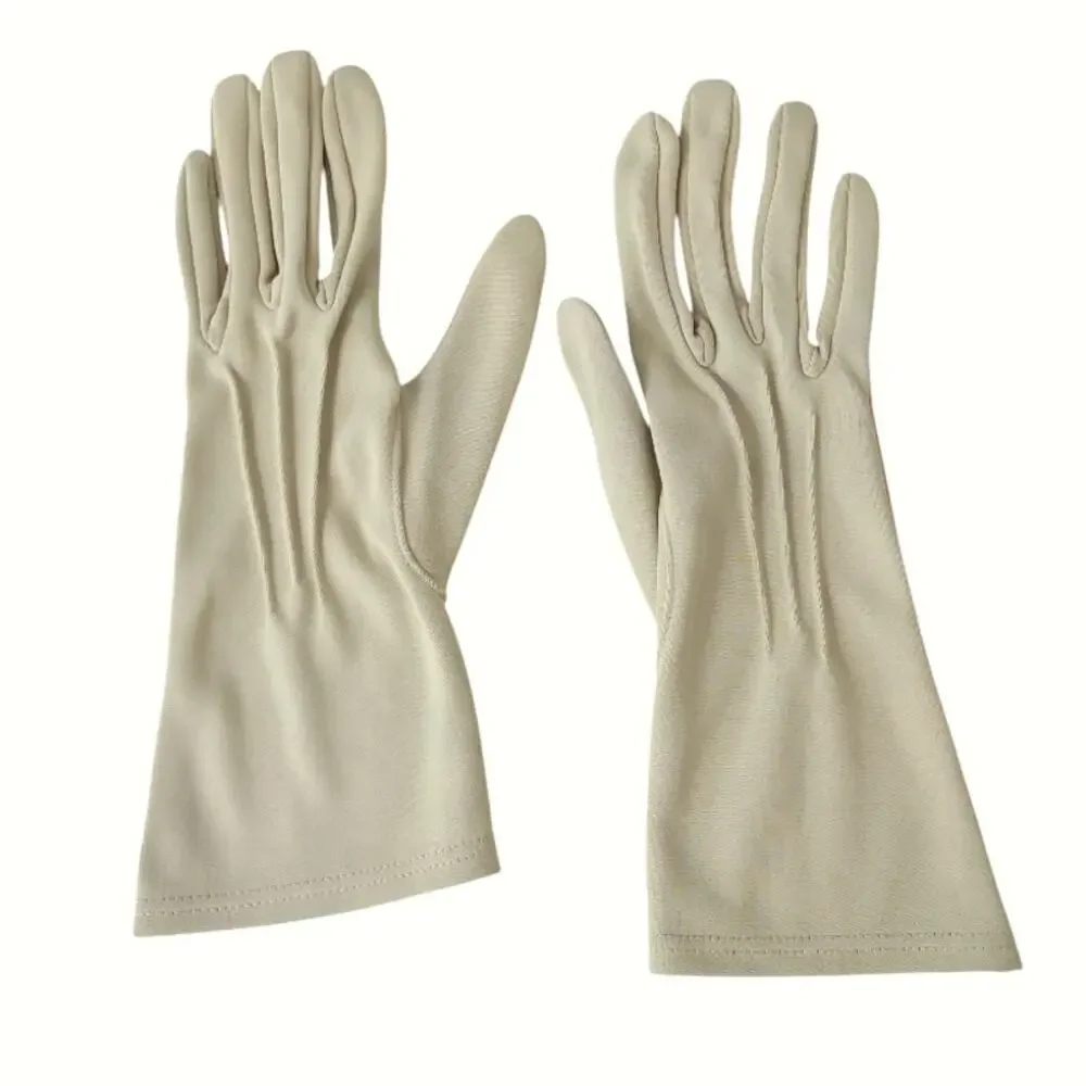 Vintage 70s Mint Green Knit Gloves Approx Size 7 Pin Tucks Retro Stretch 60s
